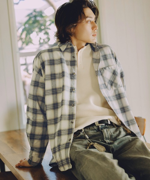 Bleme（ブレム）の「ヴィンテージメイク オンブレチェックシャツ（シャツ/ブラウス・メンズ・ブルー/ブラック・M/S/XL/L）」の2枚目の写真