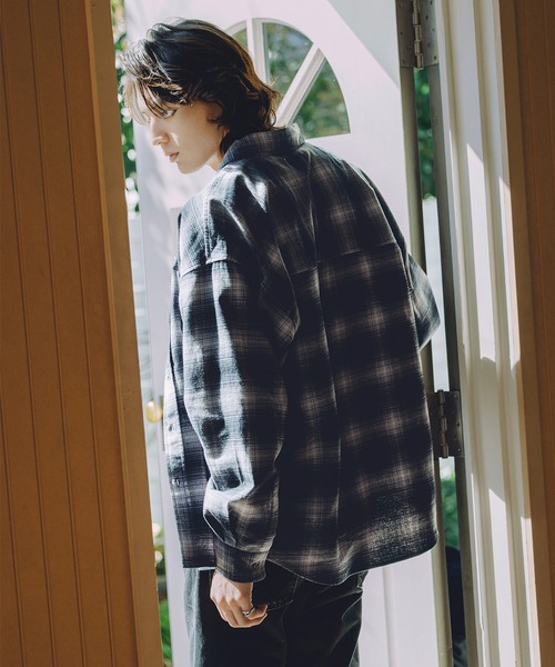 Bleme（ブレム）の「ヴィンテージメイク オンブレチェックシャツ（シャツ/ブラウス・メンズ・ブルー/ブラック・M/S/XL/L）」の6枚目の写真