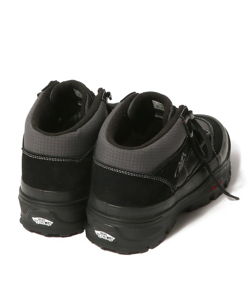 VANS（バンズ）の「VANS / MTE MOUNTAIN MID GORE-TEX INSULATED（スニーカー・メンズ・ブラック・10.5）」の6枚目の写真