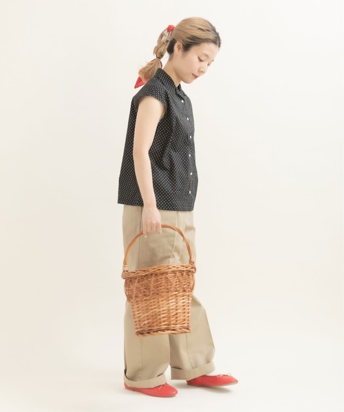 CHILD WOMAN（チャイルドウーマン）の「100/２ブロード・ローンドット 開襟フレンチスリーブブラウス（シャツ/ブラウス・レディース・ドット/ホワイト・FREE）」の9枚目の写真