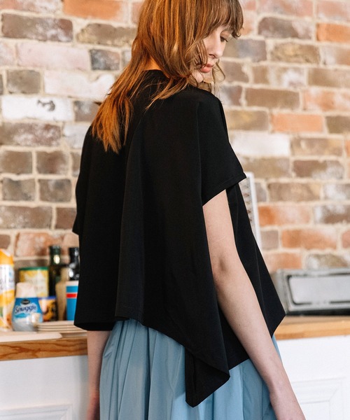 AULA AILA(アウラアイラ)の「スカーフプリントTシャツ(Tシャツ/カットソー・レディース・ブラウン/オフホワイト/ブラック・0)」の12枚目の写真