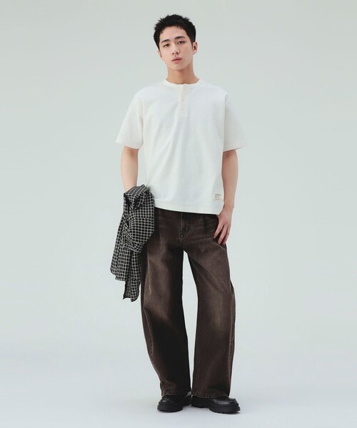 BEAMS HEART（ビームスハート）の「クイックドライ ワッフル ヘンリーネック カットソー（吸水速乾）（Tシャツ/カットソー・メンズ・ブラック/ホワイト・S/M/L/XL）」の3枚目の写真