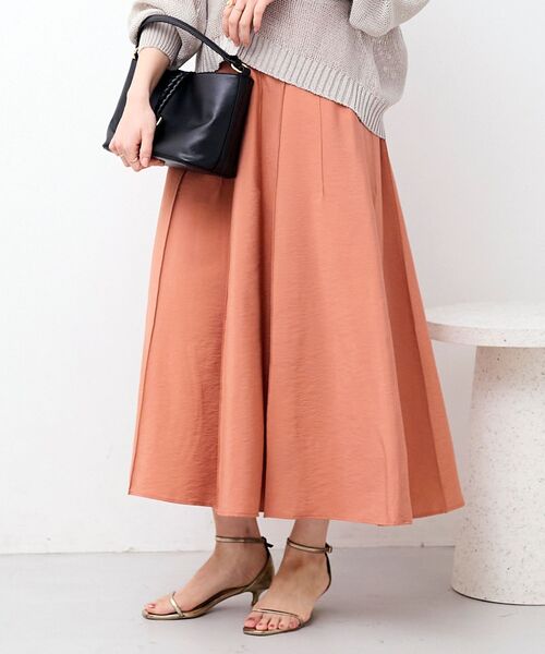 le.coeur blanc（ルクールブラン）の「パネルピンタックフレアスカート（スカート・レディース・オレンジ/ダークグレー/ライトイエロー・36/38）」の19枚目の写真