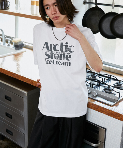 PUBLUX（パブリュクス）の「PUBLUX/パブリュクス ＜機能性素材＞LOVE POP STUDIO　ICE CREAM SHOP ロゴ Tシャツ　限定展開（Tシャツ/カットソー・メンズ・ピンク/ホワイト/ネイビー・L/M/S）」の18枚目の写真