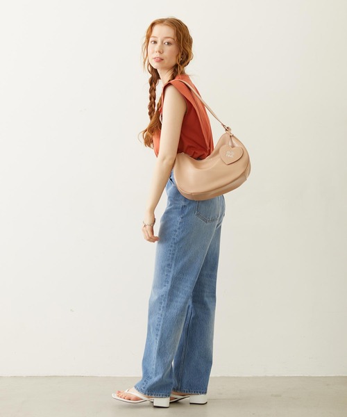 MILKFED.(ミルクフェド)の「HEART MIRROR SHOULDER BAG(ショルダーバッグ・レディース・ベージュ/オフホワイト/ブラック・ONE SIZE)」の17枚目の写真