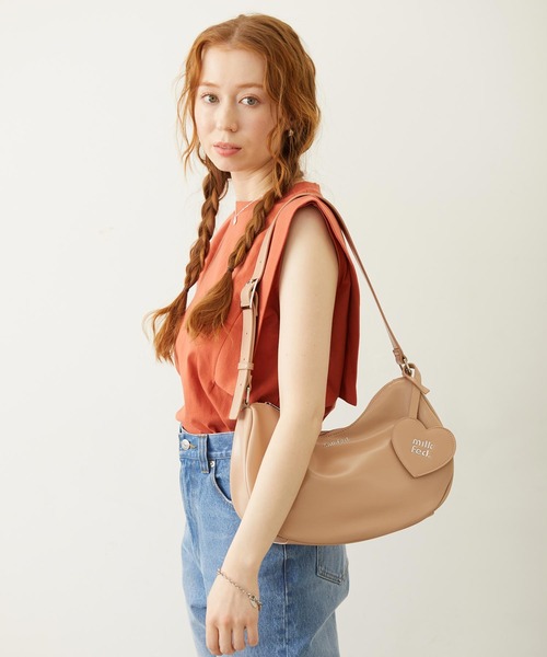 MILKFED.(ミルクフェド)の「HEART MIRROR SHOULDER BAG(ショルダーバッグ・レディース・ベージュ/オフホワイト/ブラック・ONE SIZE)」の15枚目の写真