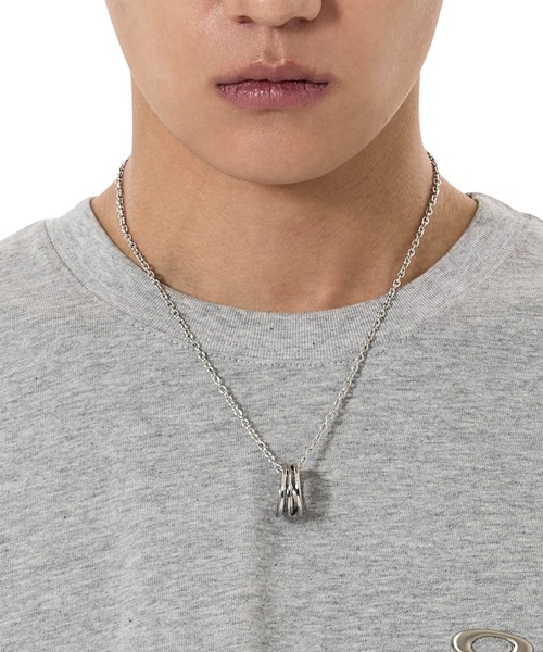OY（オーワイ）の「『OY/オーワイ』SILENT BOND NECKLACE/サイレントボンドネックレス（ネックレス・レディース・シルバー・FREE）」の2枚目の写真