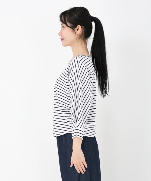 STRAWBERRY-FIELDS(ストロベリーフィールズ)の「ロイヤルクールポンチ_ドルマンスリーブトップス(Tシャツ/カットソー・レディース・ブラック/ホワイト/ピンク/ホワイト×ネイビー・2)」の7枚目の写真