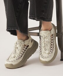 keen ユニーク25cm ホワイト KEEN｜キーンのサンダル（ホワイト/白色系
