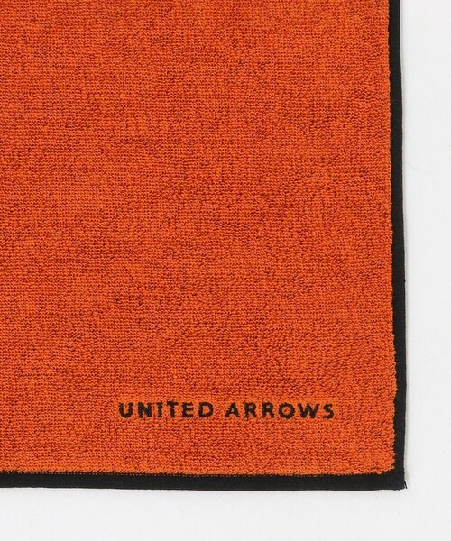 UNITED ARROWS(ユナイテッドアローズ)の「パイル ハンカチ(バンダナ/スカーフ・メンズ・ライトグレー/ブラック/オレンジ/ネイビー・FREE)」の6枚目の写真