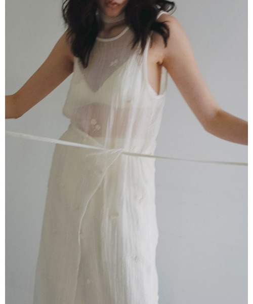anuke（アンヌーク）の「Embroidery Sleeveless Onepiece（ワンピース・レディース・ブラック/アイボリー・38inch/36inch）」の8枚目の写真