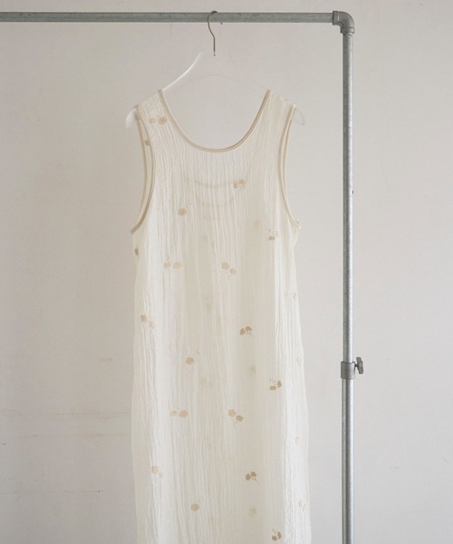 anuke（アンヌーク）の「Embroidery Sleeveless Onepiece（ワンピース・レディース・ブラック/アイボリー・38inch/36inch）」の12枚目の写真