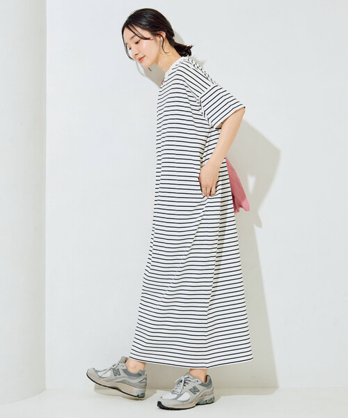 FREAK'S STORE(フリークスストア)の「限定展開 USAコットン ビッグシルエット Tシャツワンピース(ワンピース・レディース・ブラウン/レッド/ストライプ/ネイビー/オリーブ/ブラック/ブルー/オフホワイト・MEDIUM/SMALL)」の11枚目の写真