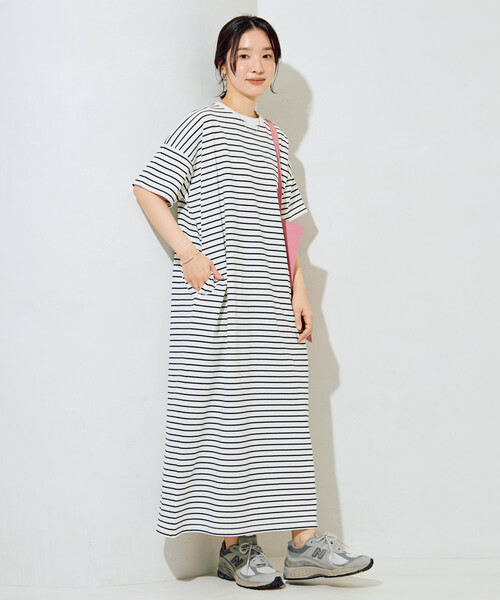 FREAK'S STORE(フリークスストア)の「限定展開 USAコットン ビッグシルエット Tシャツワンピース(ワンピース・レディース・ブラウン/レッド/ストライプ/ネイビー/オリーブ/ブラック/ブルー/オフホワイト・MEDIUM/SMALL)」の14枚目の写真
