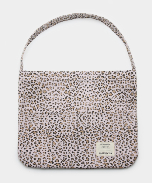 MATINCOX（マーティンコックス）の「MoodCurve - Leopard Sands Pink（エコバッグ/サブバッグ・レディース・その他・FREE）」の5枚目の写真