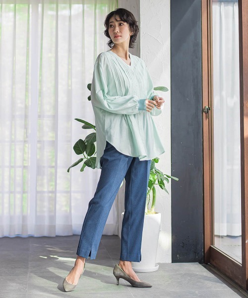 la.f…（ラエフ）の「【WEB限定】“美脚デニム見え”裾スリットテーパードパンツ（その他パンツ・レディース・ダークネイビー/ブラック・7号/9号）」の12枚目の写真