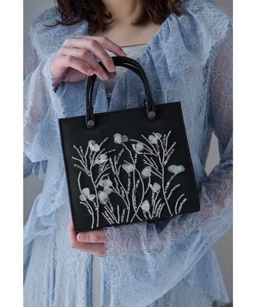 niana(ニアナ)の「ボタニカル刺繍ラメハンドバッグ パーティーバッグ ミニ ショルダー 結婚式 二次会 成人式 同窓会 お呼ばれ フォーマル オケージョン(ハンドバッグ・レディース・ブラック/シルバー/ベージュ・FREE)」の1枚目の写真