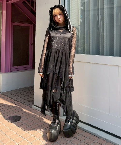 Candy Stripper（キャンディストリッパー）の「CANDY ♡ TIERED CAMI ワンピース（ワンピース・レディース・ブラック/アイボリー/グレー・FREE）」の16枚目の写真