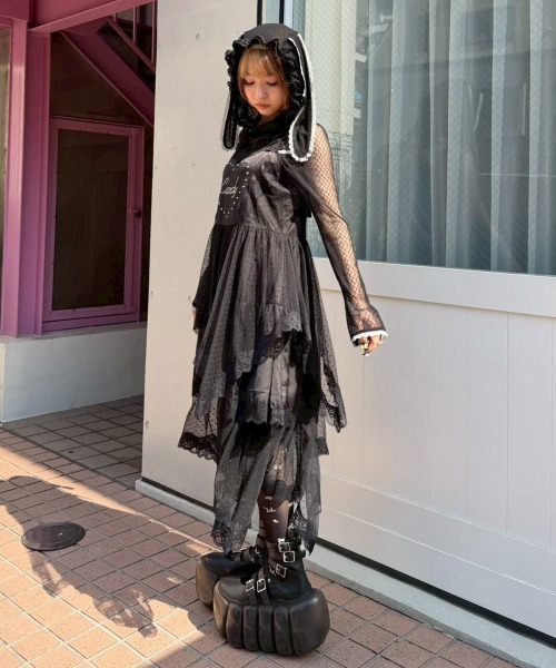 Candy Stripper（キャンディストリッパー）の「CANDY ♡ TIERED CAMI ワンピース（ワンピース・レディース・ブラック/アイボリー/グレー・FREE）」の18枚目の写真