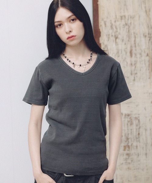 MSG(エムエスジー)の「Buyer's Select/ ピグメント加工テレコジャストフィットVネックT(Tシャツ/カットソー・メンズ・チャコール/ブラウン・L/M/S)」の3枚目の写真