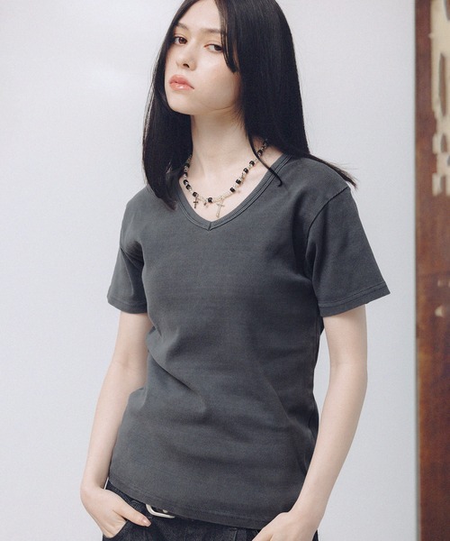 MSG(エムエスジー)の「Buyer's Select/ ピグメント加工テレコジャストフィットVネックT(Tシャツ/カットソー・メンズ・チャコール/ブラウン・L/M/S)」の6枚目の写真