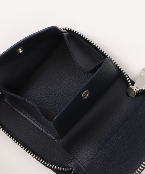 A.P.C.（アーペーセー）の「PORTE-MONNAIE CHELSEA（財布・メンズ・ダークネイビー・ONESIZE）」の2枚目の写真