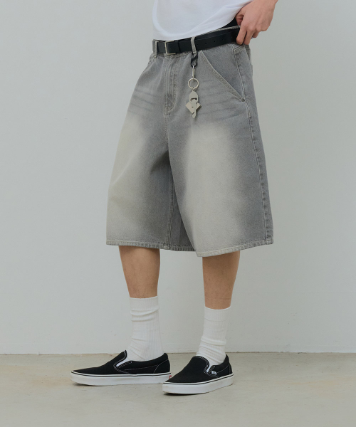 DESIRED（デシレッド）の「コットンバミューダパンツ-FBSK2501D02（その他パンツ・メンズ・ライトグレー・MEDIUM/LARGE/X-LARGE）」の2枚目の写真