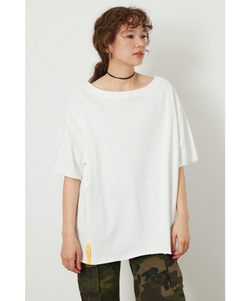 RODEO CROWNS WIDE BOWL(ロデオクラウンズワイドボウル)の「ピグメントルーズオフショルTシャツ(Tシャツ/カットソー・レディース・ブラウン/オフホワイト/チャコールグレー/ライトピンク・FREE)」の1枚目の写真