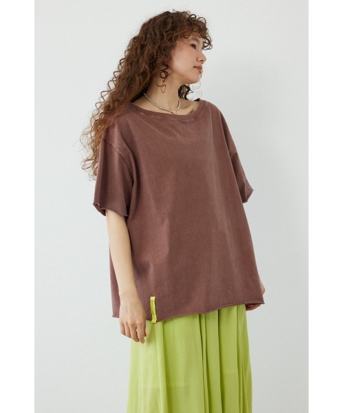RODEO CROWNS WIDE BOWL(ロデオクラウンズワイドボウル)の「ピグメントルーズオフショルTシャツ(Tシャツ/カットソー・レディース・ブラウン/オフホワイト/チャコールグレー/ライトピンク・FREE)」の15枚目の写真