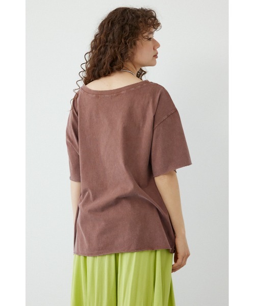 RODEO CROWNS WIDE BOWL(ロデオクラウンズワイドボウル)の「ピグメントルーズオフショルTシャツ(Tシャツ/カットソー・レディース・ブラウン/オフホワイト/チャコールグレー/ライトピンク・FREE)」の17枚目の写真