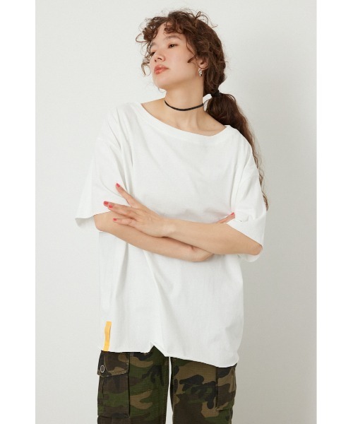 RODEO CROWNS WIDE BOWL(ロデオクラウンズワイドボウル)の「ピグメントルーズオフショルTシャツ(Tシャツ/カットソー・レディース・ブラウン/オフホワイト/チャコールグレー/ライトピンク・FREE)」の10枚目の写真