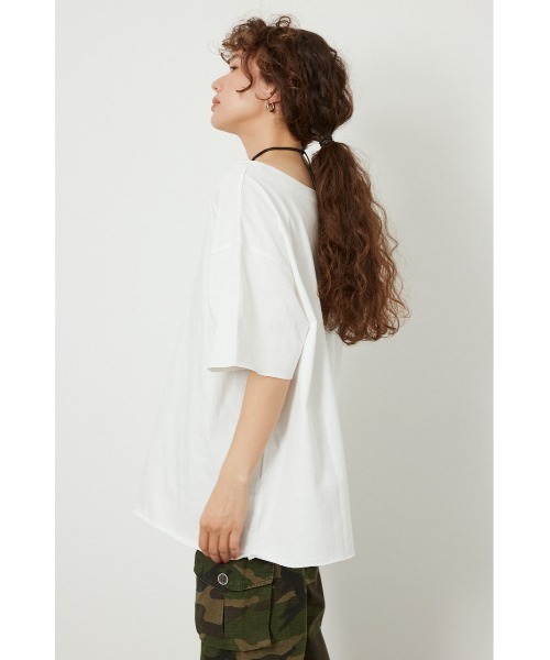 RODEO CROWNS WIDE BOWL(ロデオクラウンズワイドボウル)の「ピグメントルーズオフショルTシャツ(Tシャツ/カットソー・レディース・ブラウン/オフホワイト/チャコールグレー/ライトピンク・FREE)」の11枚目の写真