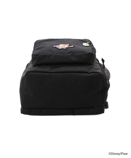 Manhattan Portage（マンハッタンポーテージ）の「Townsend Backpack / TOY STORY（バックパック/リュック・レディース・ブラック・LARGE）」の5枚目の写真