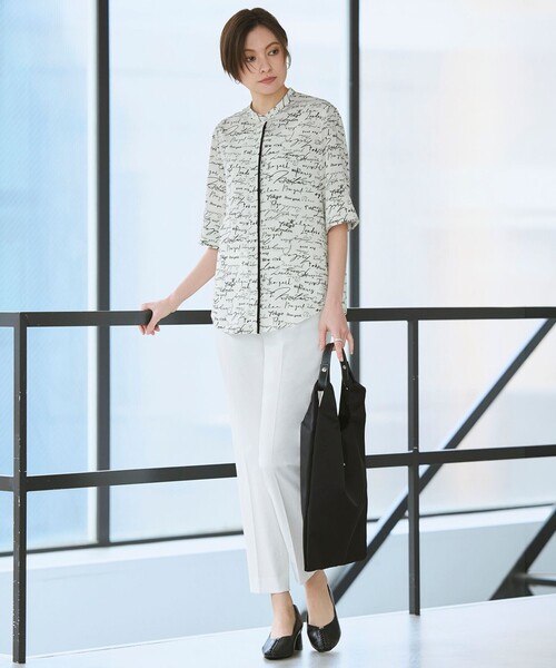 ICB(アイシービー)の「【30th ANNIVERSARY】5cityプリント バンドカラーブラウス(シャツ/ブラウス・レディース・ブラック系8/ダークブラウン系8/アイボリー系8・LARGE/X-LARGE)」の21枚目の写真