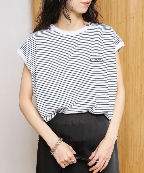 Firsthand(ファーストハンド)の「MA Firsthand/マ ファーストハンド ピンボーダー フレンチスリーブ Tシャツ/ PIN BORDER FRENCH SLEEVE TEE(Tシャツ/カットソー・レディース・ブラック/ネイビー/ホワイト・FREE)」の9枚目の写真