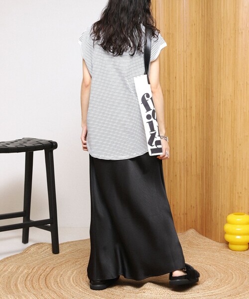 Firsthand(ファーストハンド)の「MA Firsthand/マ ファーストハンド ピンボーダー フレンチスリーブ Tシャツ/ PIN BORDER FRENCH SLEEVE TEE(Tシャツ/カットソー・レディース・ブラック/ネイビー/ホワイト・FREE)」の13枚目の写真