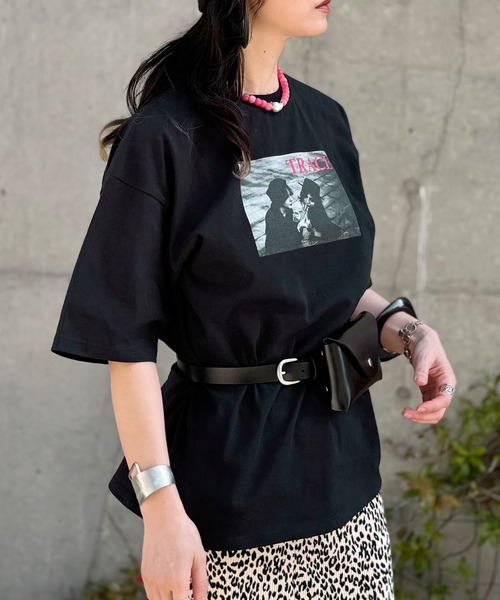 SIDEWAY STANCE（サイドウェイスタンス）の「【IMOKO】フォトプリント 半袖Tシャツ（Tシャツ/カットソー・レディース・ホワイト系2/ブラック/ブラック系2/ホワイト系1/ホワイト系/ブラック系/ブラック系1/ホワイト・LARGE/SMALL/MEDIUM）」の7枚目の写真