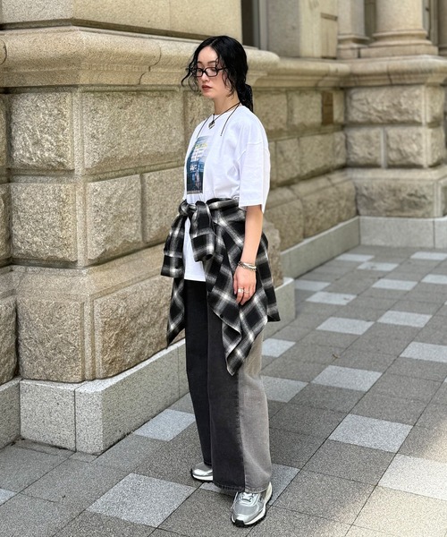 SIDEWAY STANCE（サイドウェイスタンス）の「【IMOKO】フォトプリント 半袖Tシャツ（Tシャツ/カットソー・レディース・ホワイト系2/ブラック/ブラック系2/ホワイト系1/ホワイト系/ブラック系/ブラック系1/ホワイト・LARGE/SMALL/MEDIUM）」の19枚目の写真