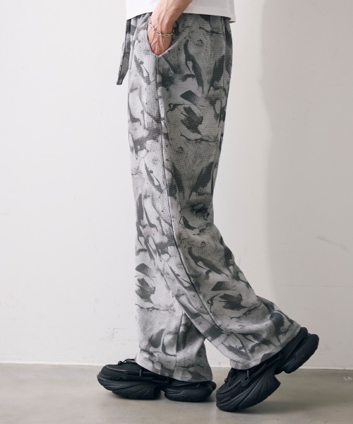 Shoowtime(ショウタイム)の「Abstract sweat pants / アブストラクトスウェットパンツ(スウェットパンツ・メンズ・グレー/ブラック・MEDIUM/LARGE/X-LARGE)」の13枚目の写真