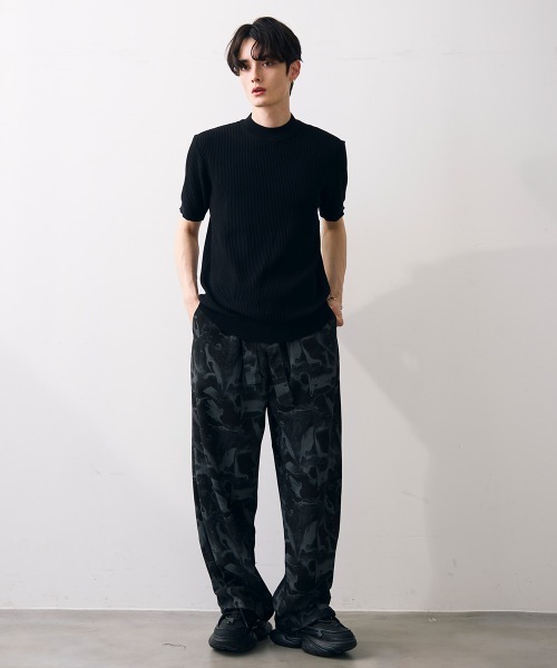 Shoowtime(ショウタイム)の「Abstract sweat pants / アブストラクトスウェットパンツ(スウェットパンツ・メンズ・グレー/ブラック・MEDIUM/LARGE/X-LARGE)」の3枚目の写真