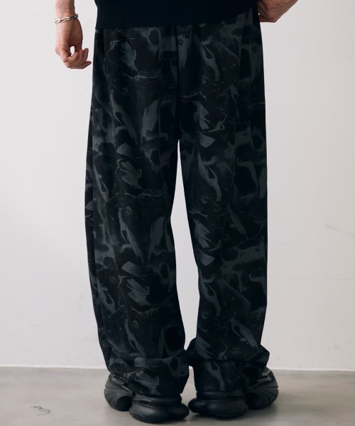 Shoowtime(ショウタイム)の「Abstract sweat pants / アブストラクトスウェットパンツ(スウェットパンツ・メンズ・グレー/ブラック・MEDIUM/LARGE/X-LARGE)」の9枚目の写真