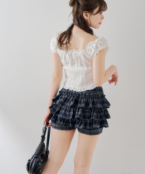 Chico(チコ)の「レイヤードティアードショートパンツ(その他パンツ・レディース・ベージュ系その他2/ブルー系その他2/ホワイト・FREE)」の7枚目の写真