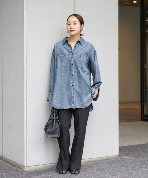 JOURNAL STANDARD（ジャーナルスタンダード）の「《追加2》ライトオンスデニムシャツ（シャツ/ブラウス・レディース・ブルー系その他/ベージュ・FREE）」の3枚目の写真