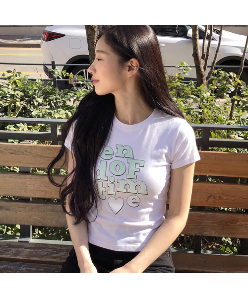 GRAVER（グレーバー）の「[ユニセックス]エンドオブタイムグラデーションスリム半袖Tシャツ_3色（Tシャツ/カットソー・レディース・スカイブルー/ホワイト/イエロー・X-SMALL）」の2枚目の写真