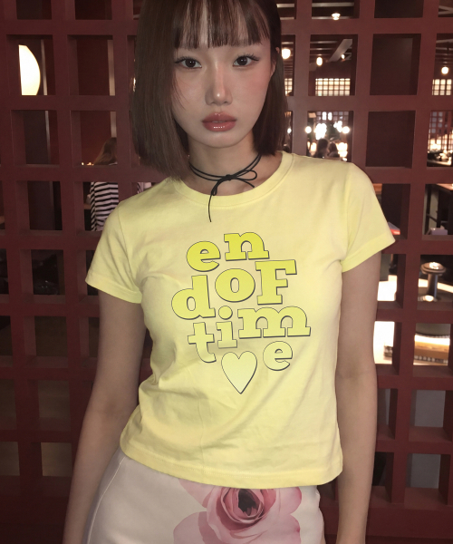 GRAVER（グレーバー）の「[ユニセックス]エンドオブタイムグラデーションスリム半袖Tシャツ_3色（Tシャツ/カットソー・レディース・スカイブルー/ホワイト/イエロー・X-SMALL）」の6枚目の写真