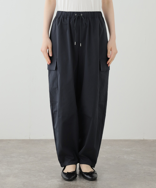 IENA（イエナ）の「Maison IENA ユーティリティパンツ（スラックス・レディース・アイボリー/ネイビー・36/38）」の2枚目の写真