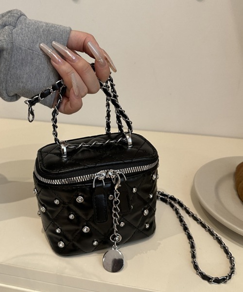 Miniministore(ミニミニストア)の「ミニバニティバッグスタッズチェーンバッグ(ショルダーバッグ・レディース・イエロー/ブラック/ラベンダー/オフホワイト・FREE)」の5枚目の写真