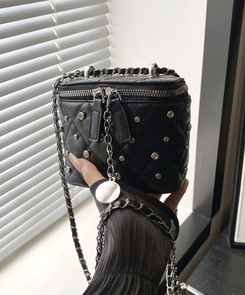 Miniministore(ミニミニストア)の「ミニバニティバッグスタッズチェーンバッグ(ショルダーバッグ・レディース・イエロー/ブラック/ラベンダー/オフホワイト・FREE)」の8枚目の写真