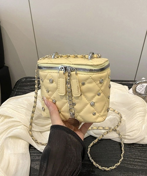 Miniministore(ミニミニストア)の「ミニバニティバッグスタッズチェーンバッグ(ショルダーバッグ・レディース・イエロー/ブラック/ラベンダー/オフホワイト・FREE)」の16枚目の写真