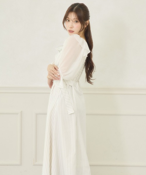 Ambre Neige(アンブルネージュ)の「side velt docking dress / サイドベルトドッキングワンピース(ワンピース・レディース・ホワイト系その他/ベージュ/ブラック・FREE)」の4枚目の写真